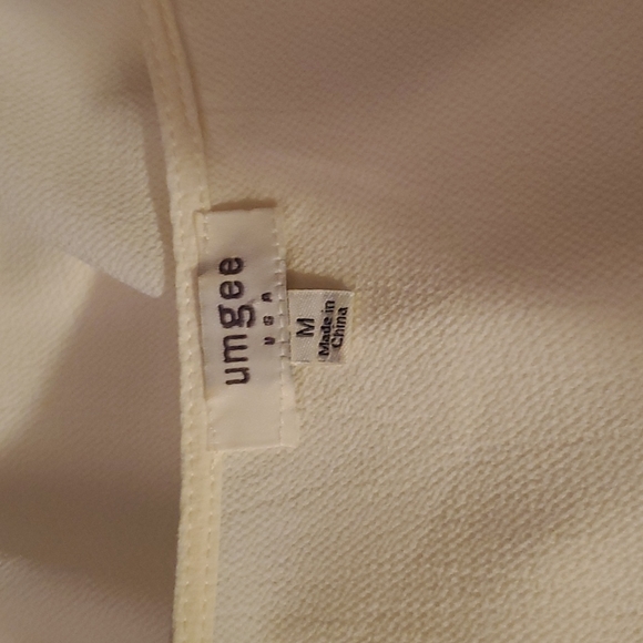 Floral Sleeve Top - Picture 4 of 5